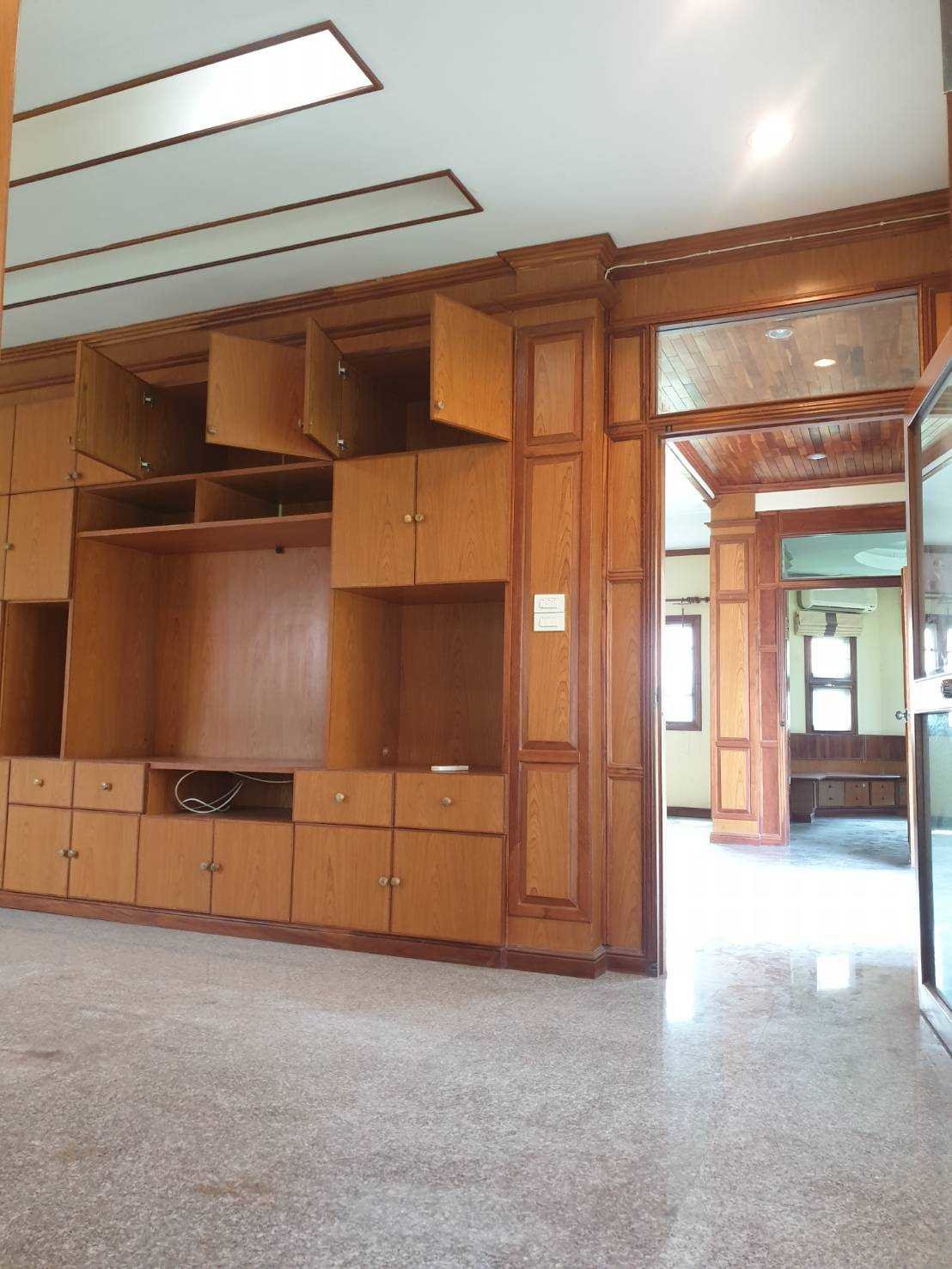 LINE_ALBUM_2025.10.8_251008_4