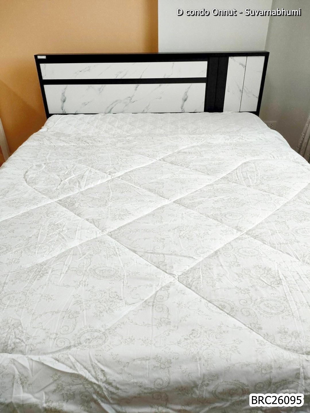 4 (Large)